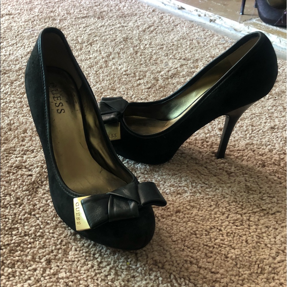 GUESS HEELS !! Size 7